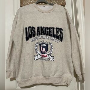Plus size “Los Angeles” crew neck sweatshirt